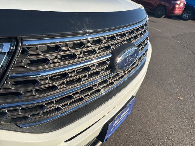 Certified 2022 Ford Explorer King Ranch w/ Premium Technology Package image 10