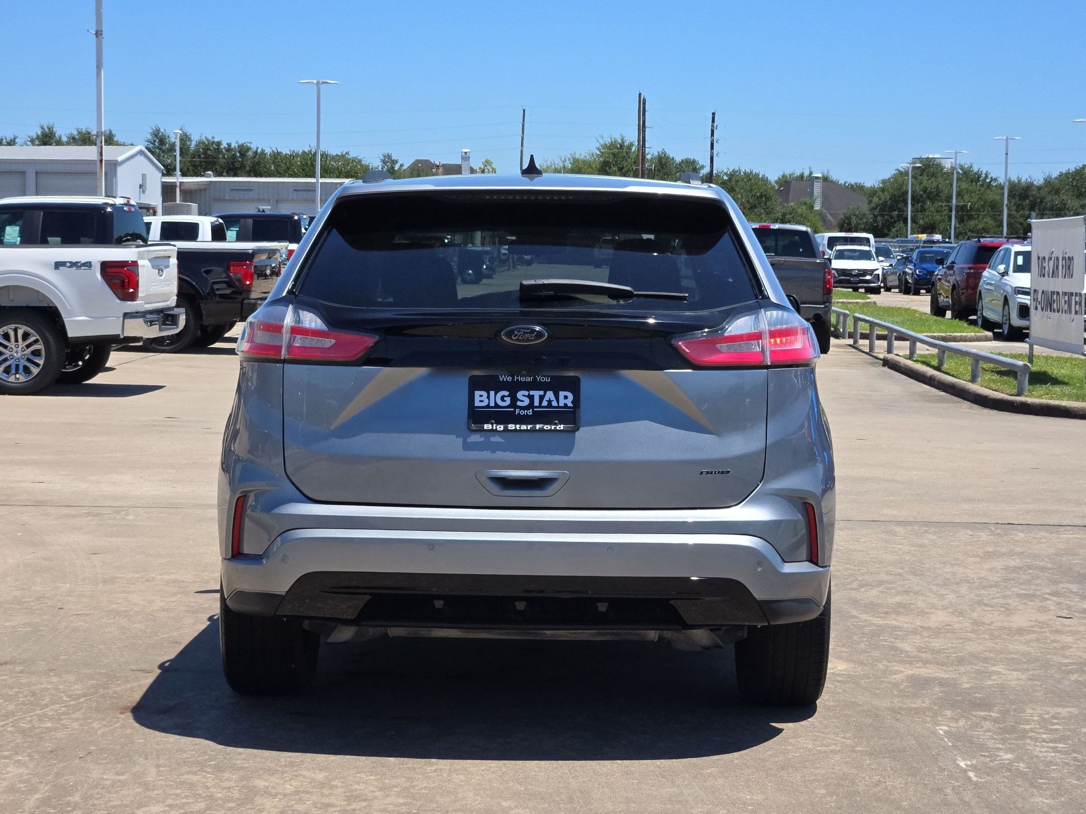Certified 2024 Ford Edge SE w/ Black Appearance Package AWD/4WD image 6