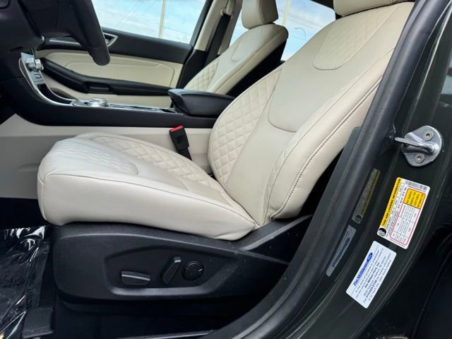 Certified 2024 Ford Edge Titanium w/ Equipment Group 301A image 13