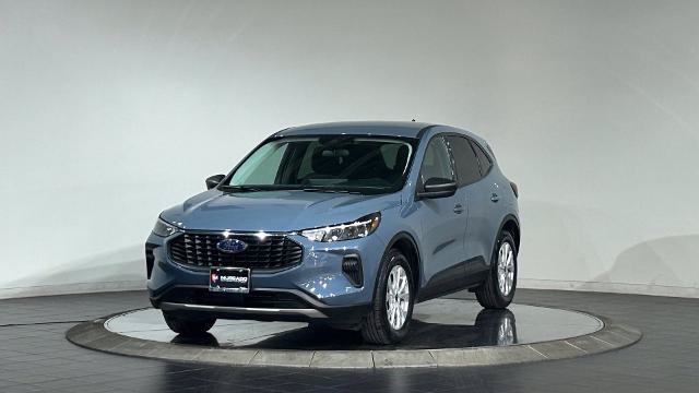 Certified 2025 Ford Escape Active w/ Tech Pack #1 FWD image 5