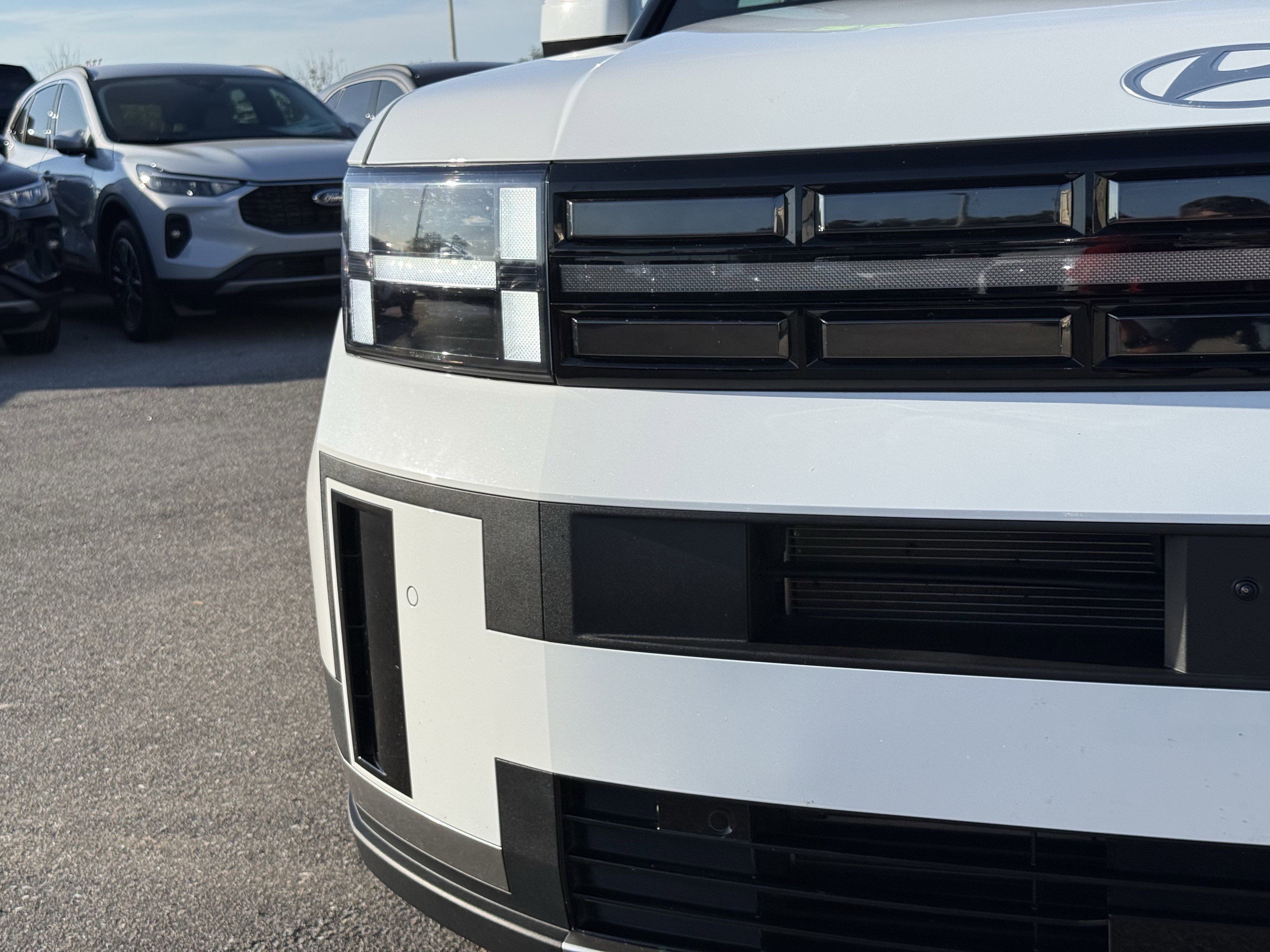 Used 2025 Hyundai Santa Fe Limited image 9