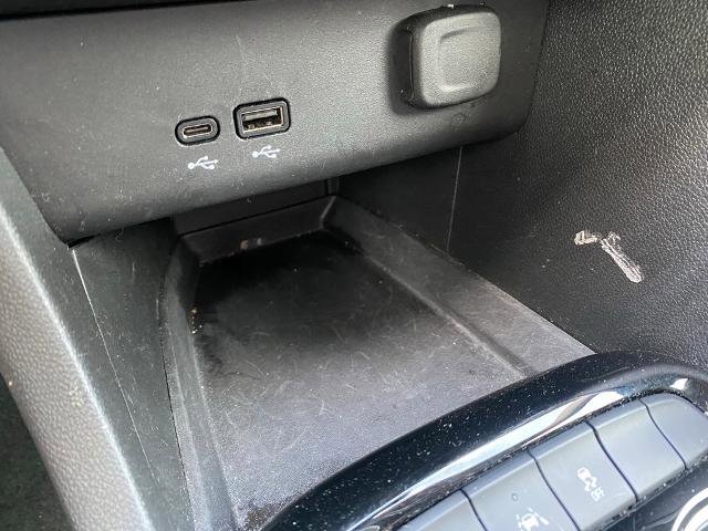 Used 2024 Buick Encore GX Sport Touring w/ Comfort Package image 23