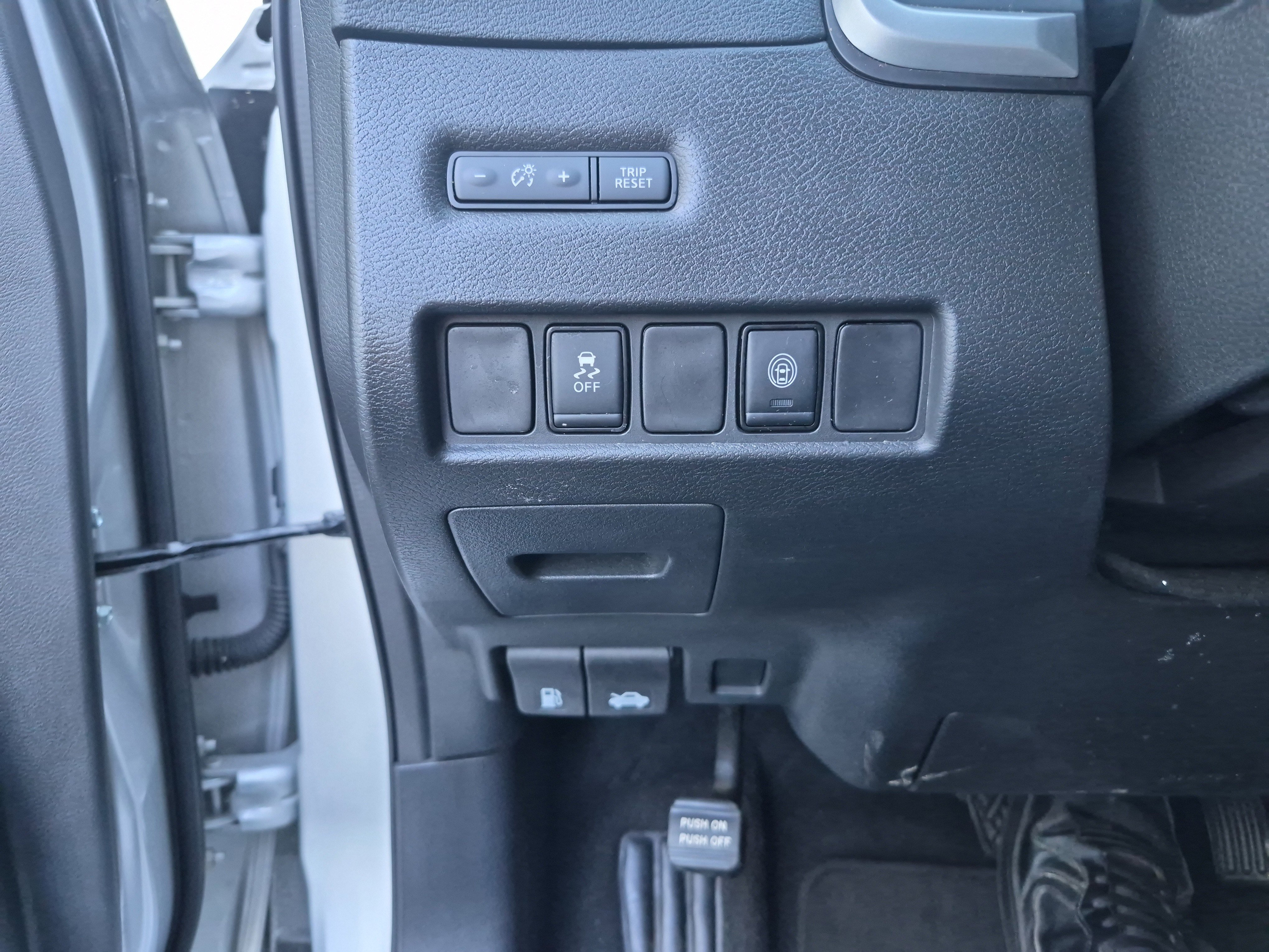 Used 2024 Nissan Murano SV image 21