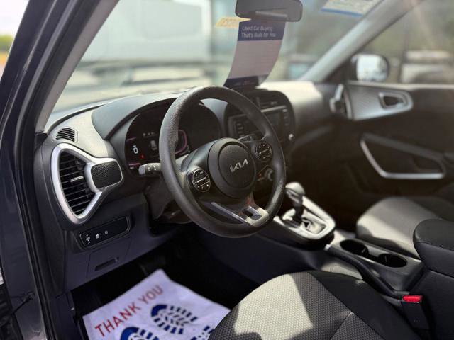 Used 2024 Kia Soul LX w/ Option Group 015 FWD image 6