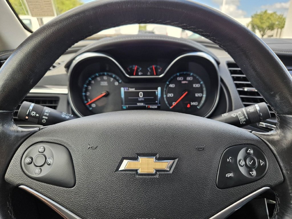 Used 2019 Chevrolet Impala Premier FWD image 32