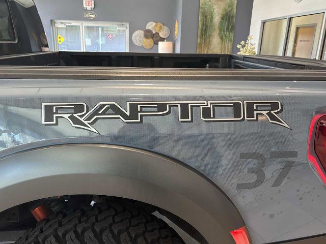 Certified 2023 Ford F150 Raptor w/ Raptor 37 Performance Package AWD/4WD image 31