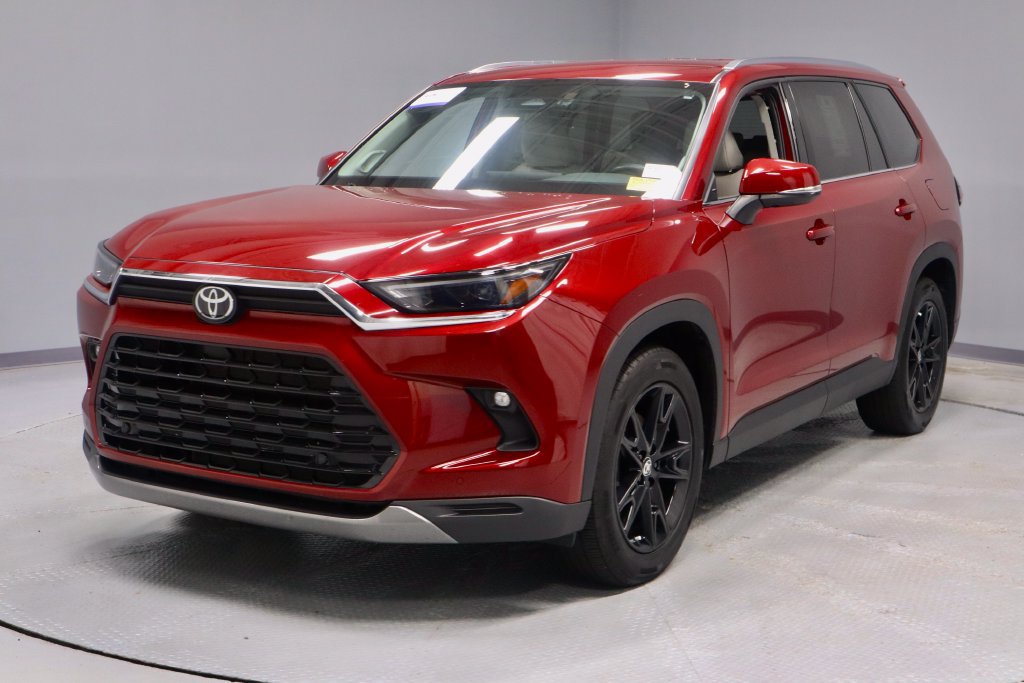 Used 2024 Toyota Grand Highlander FWD image 7