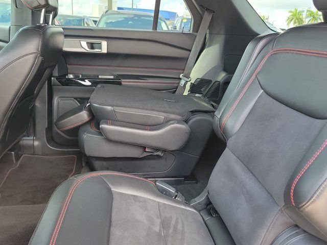 Certified 2022 Ford Explorer ST-Line w/ Class IV Trailer Tow Package RWD image 16