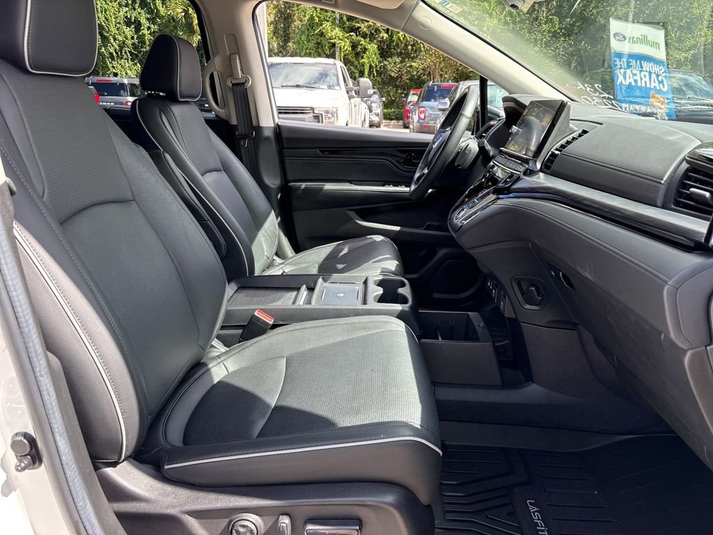 Used 2025 Honda Odyssey Elite image 27