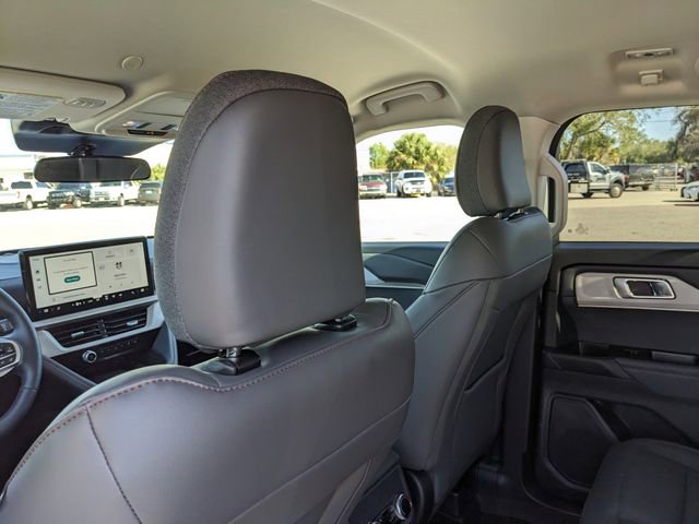Certified 2025 Ford Explorer Active w/ Active Comfort Package AWD/4WD image 19