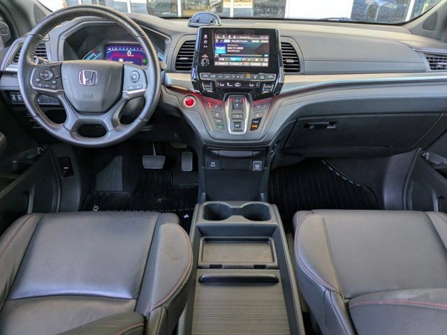 Used 2023 Honda Odyssey Sport image 13