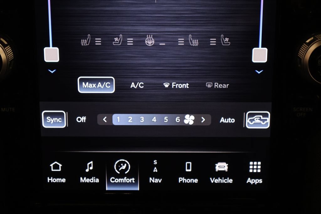 Used 2024 RAM 3500 Limited w/ Night Edition AWD/4WD image 32