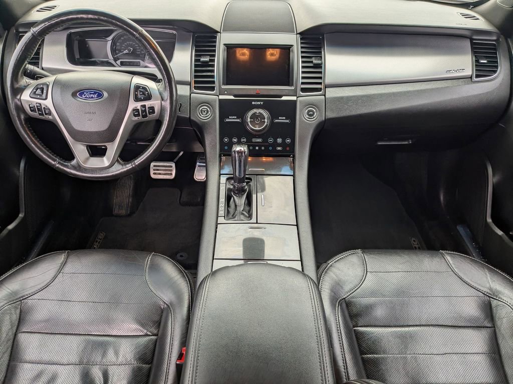 Certified 2018 Ford Taurus SHO image 17