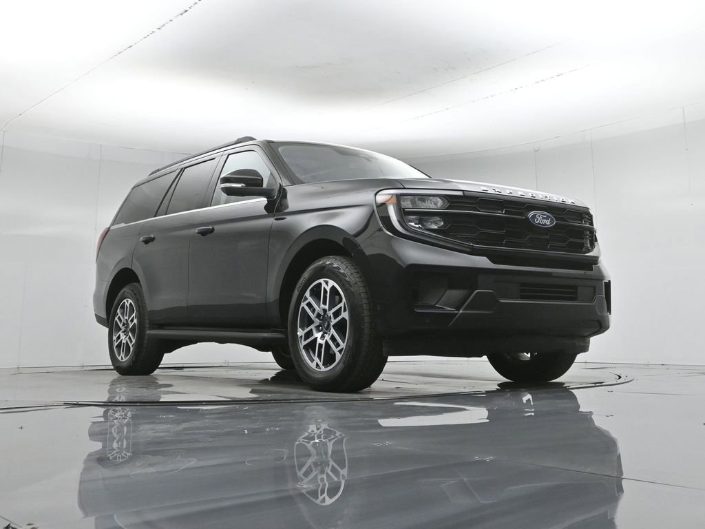 Certified 2025 Ford Expedition Active AWD/4WD image 53