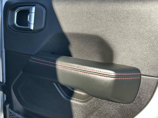Used 2024 Jeep Wrangler Unlimited Rubicon AWD/4WD image 20