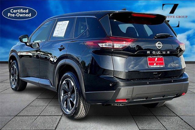 Used 2024 Nissan Rogue SV image 12