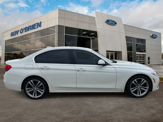 Used 2017 BMW 330i xDrive Sedan image 6