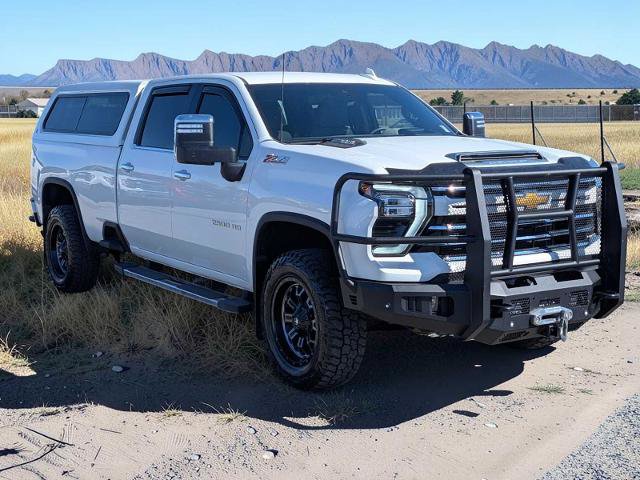 Used 2024 Chevrolet Silverado 2500 LTZ w/ LTZ Plus Package AWD/4WD image 8