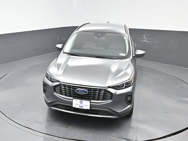 Certified 2024 Ford Escape Platinum AWD/4WD image 17