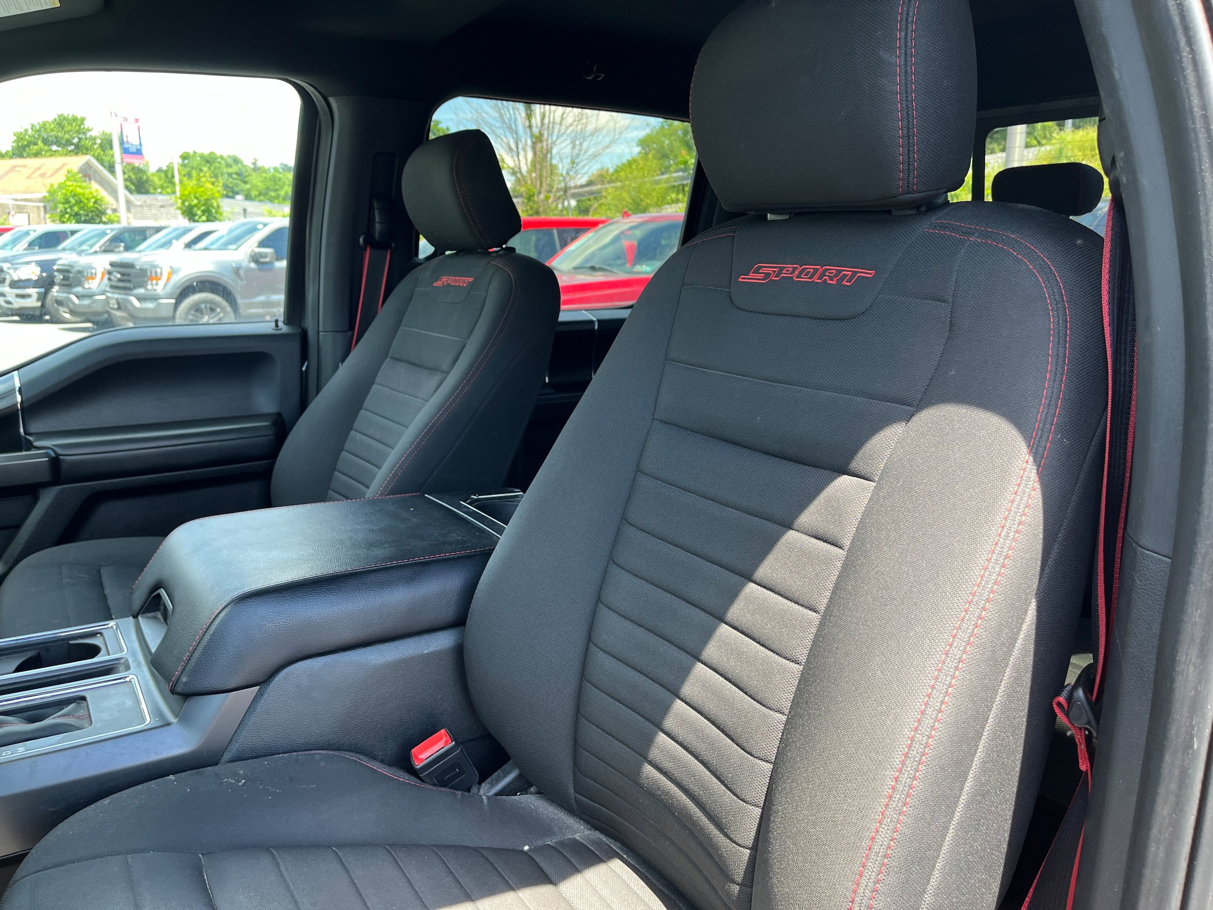 Certified 2019 Ford F150 XLT w/ Equipment Group 302A Luxury AWD/4WD image 10