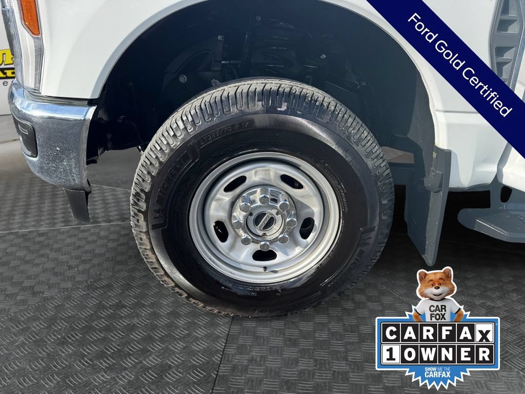 Certified 2024 Ford F250 XL w/ XL Off-Road Package AWD/4WD image 19