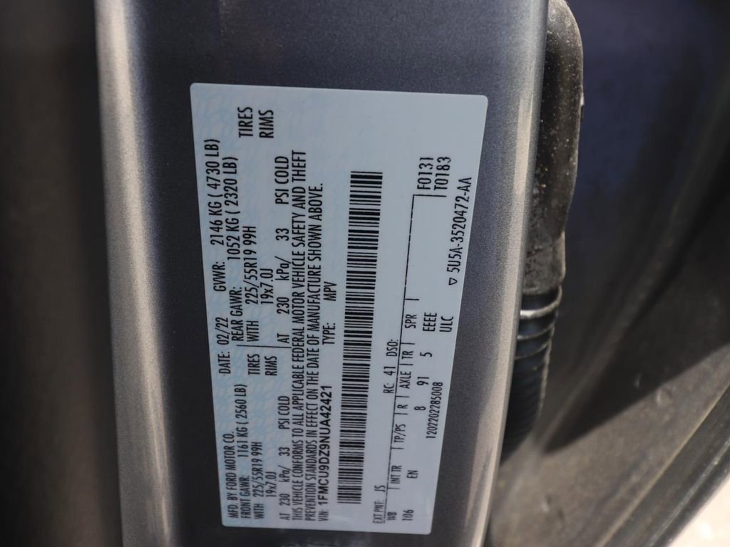 Certified 2022 Ford Escape Titanium AWD/4WD image 25