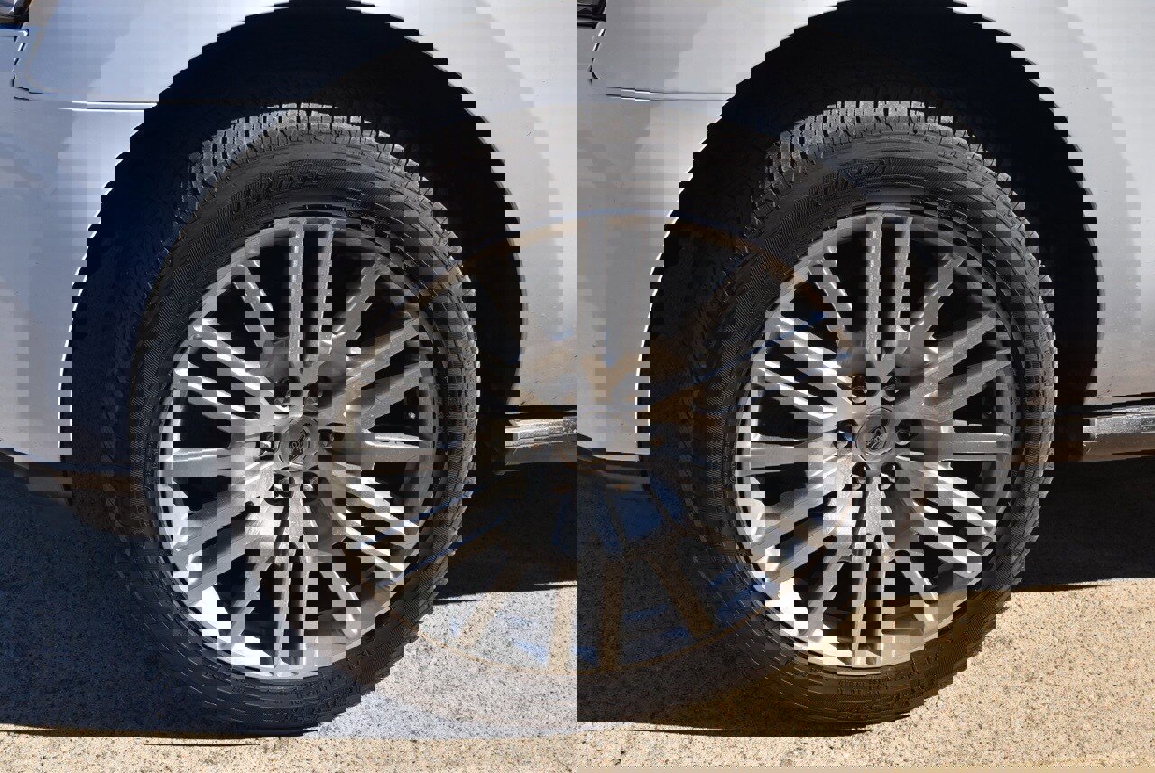 Certified 2024 Ford Expedition Max Limited image 9