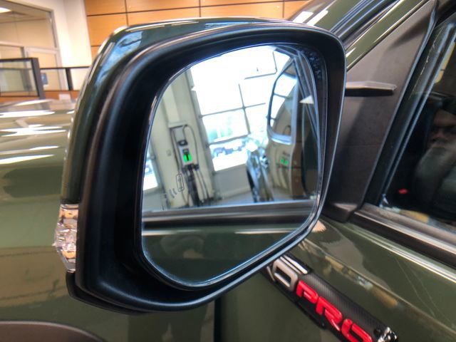 Used 2020 Toyota Tacoma TRD Pro AWD/4WD image 23