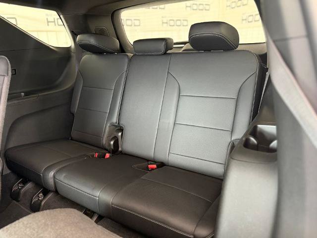 Used 2025 Chevrolet Traverse LT FWD image 10