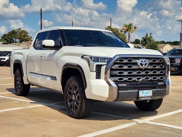 Used 2024 Toyota Tundra Platinum AWD/4WD image 3