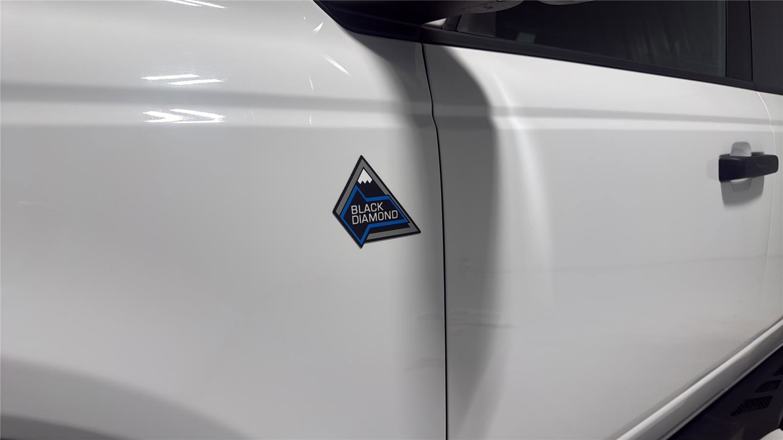 Certified 2024 Ford Bronco Black Diamond AWD/4WD image 29