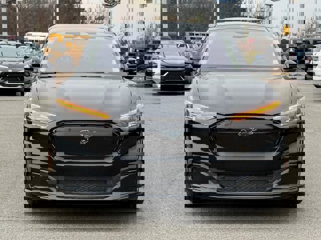 Certified 2023 Ford Mustang Mach-E Premium image 9