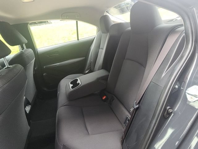 Used 2025 Toyota Corolla LE FWD image 12