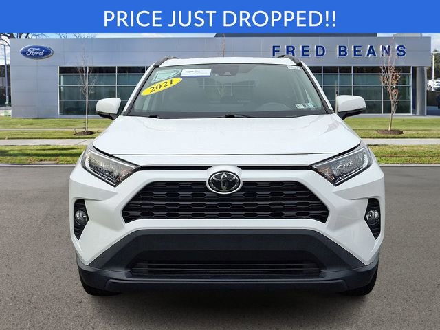 Used 2021 Toyota RAV4 XLE image 7