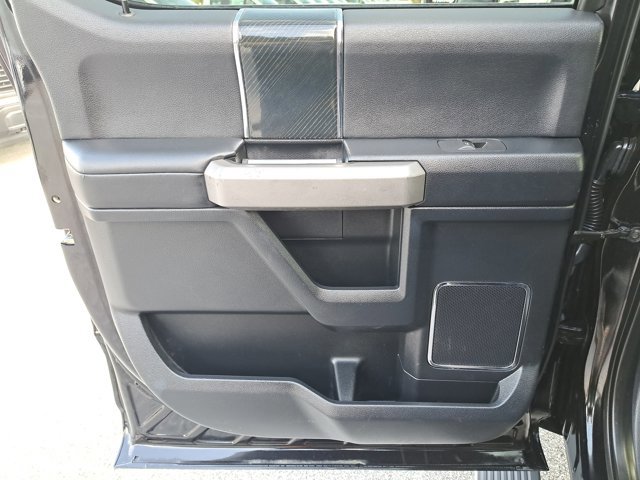 Certified 2021 Ford F450 Platinum w/ FX4 Off-Road Package image 13