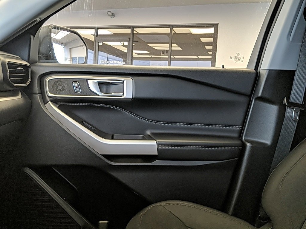 Certified 2023 Ford Explorer XLT image 25