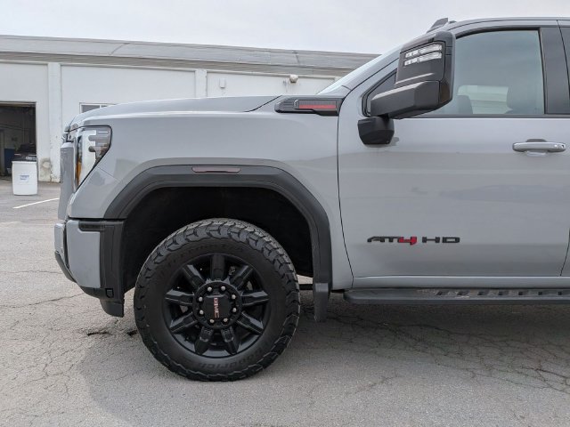 Used 2024 GMC Sierra 2500 AT4 w/ AT4 Premium Plus Package AWD/4WD image 22