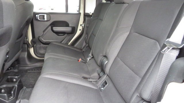 Used 2020 Jeep Gladiator Sport w/ Quick Order Package 24S image 6