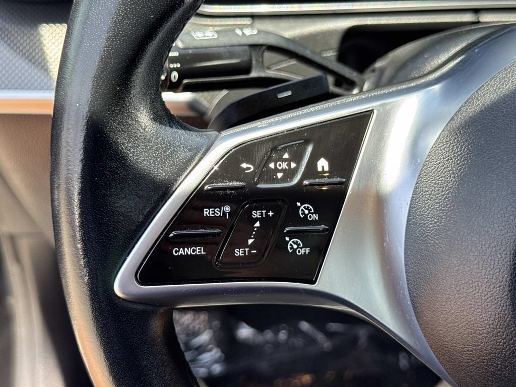 Used 2022 Mercedes-Benz C 300 Sedan image 10