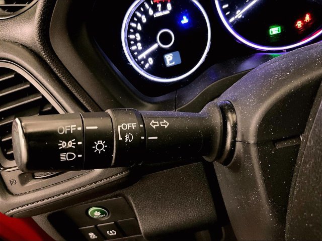 Used 2020 Honda HR-V Sport image 30