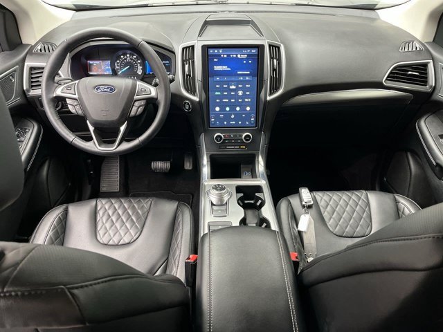 Certified 2024 Ford Edge Titanium w/ Equipment Group 301A AWD/4WD image 4