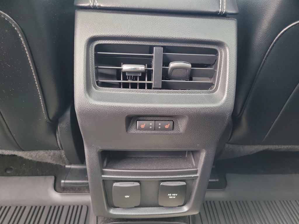 Certified 2019 Ford Edge Titanium w/ Equipment Group 301A FWD image 14