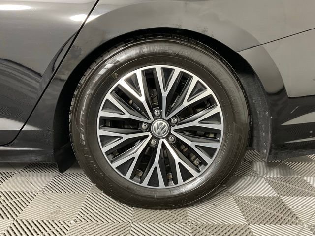 Used 2019 Volkswagen Jetta SE image 10