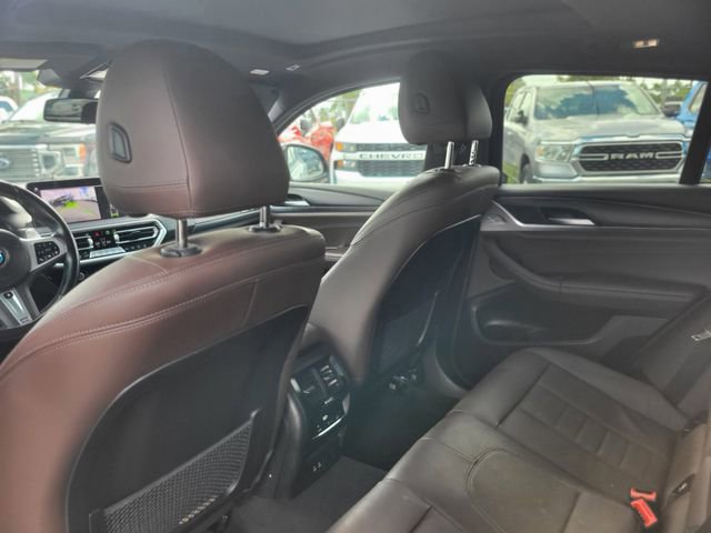 Used 2022 BMW X4 xDrive30i w/ M Sport Package image 9