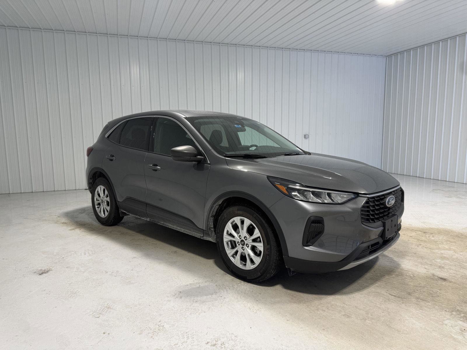 Certified 2023 Ford Escape Active w/ Cold Weather Package image 8