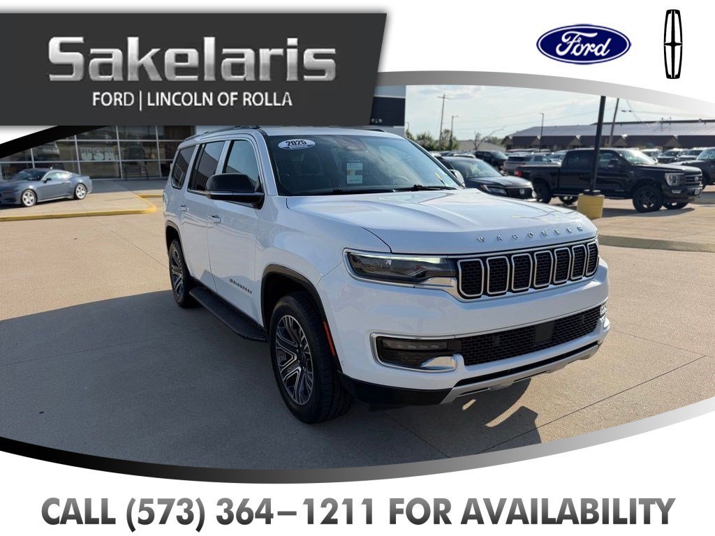 Used 2025 Jeep Wagoneer Series II w/ 8-Passenger Seating Package AWD/4WD image 3
