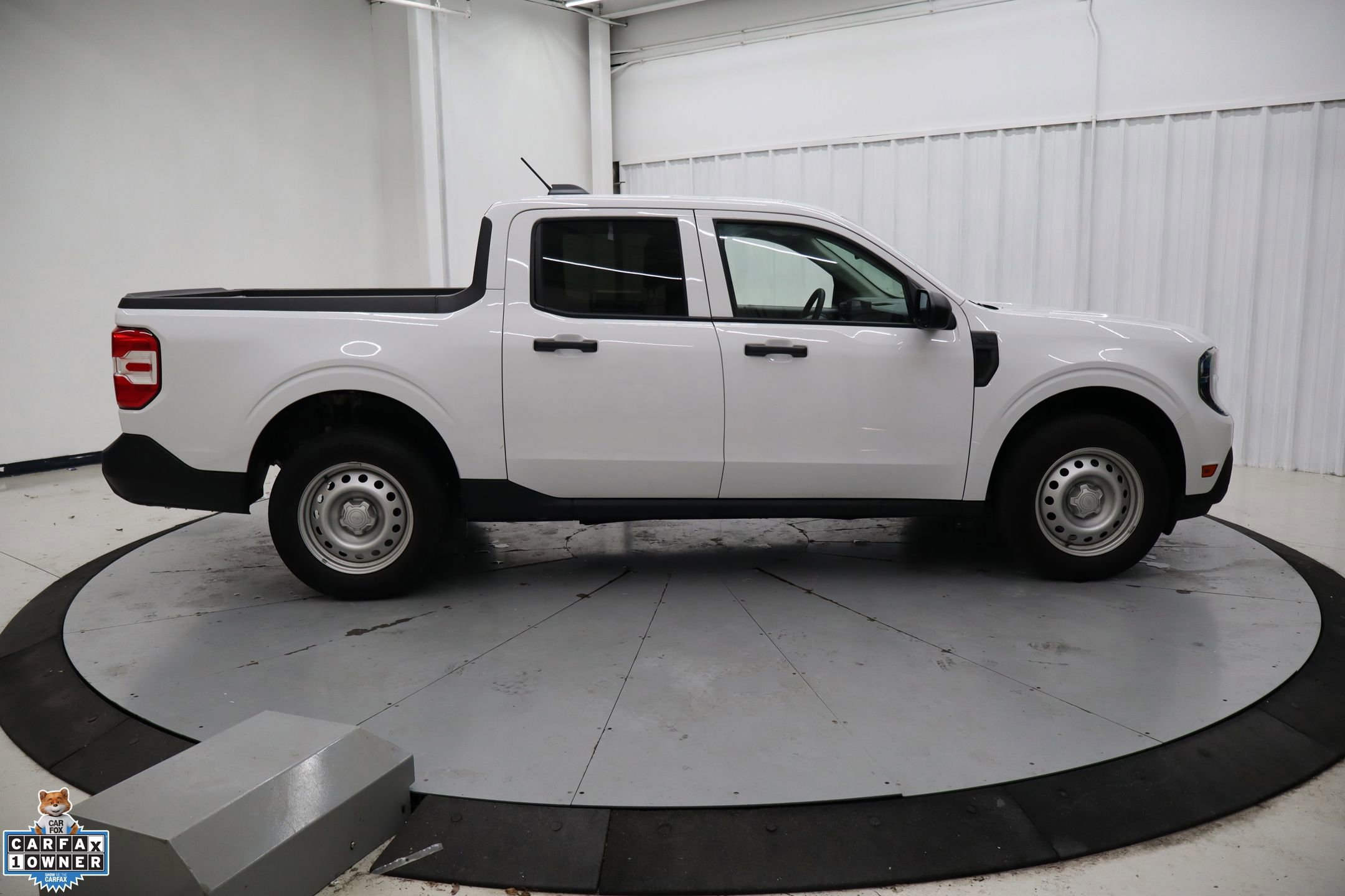 Certified 2025 Ford Maverick XL w/ Equipment Group 102A image 7