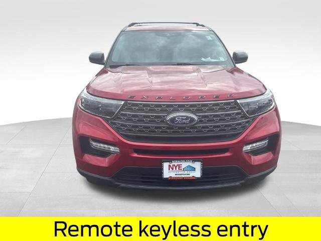 Certified 2022 Ford Explorer XLT w/ Equipment Group 202A image 9