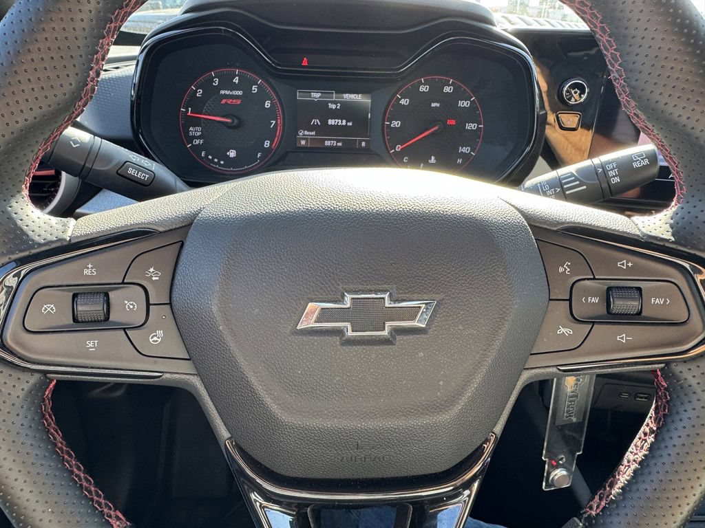 Used 2024 Chevrolet Trax RS FWD image 23
