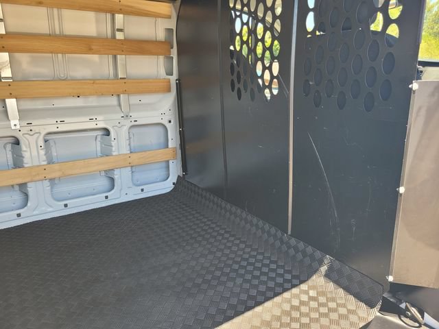 Certified 2025 Ford Transit 250 Low Roof w/ Exterior Upgrade Package RWD image 12